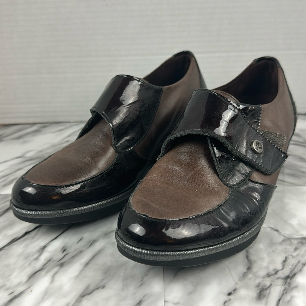Pitillos women’s casual leather two tone shoes black and brown velcro closure